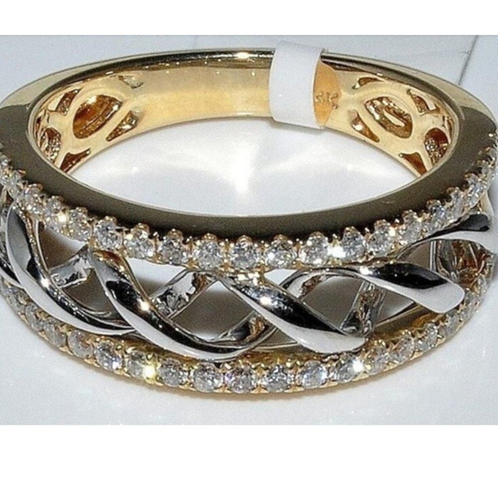18K Yellow Gold Hollow 2 Tone Twist Design Ring